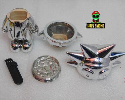Grinder de Metal de 4 capas de figura Rick Sánchez de la serie Rick & Morty 11 cm de alto. - Image 5