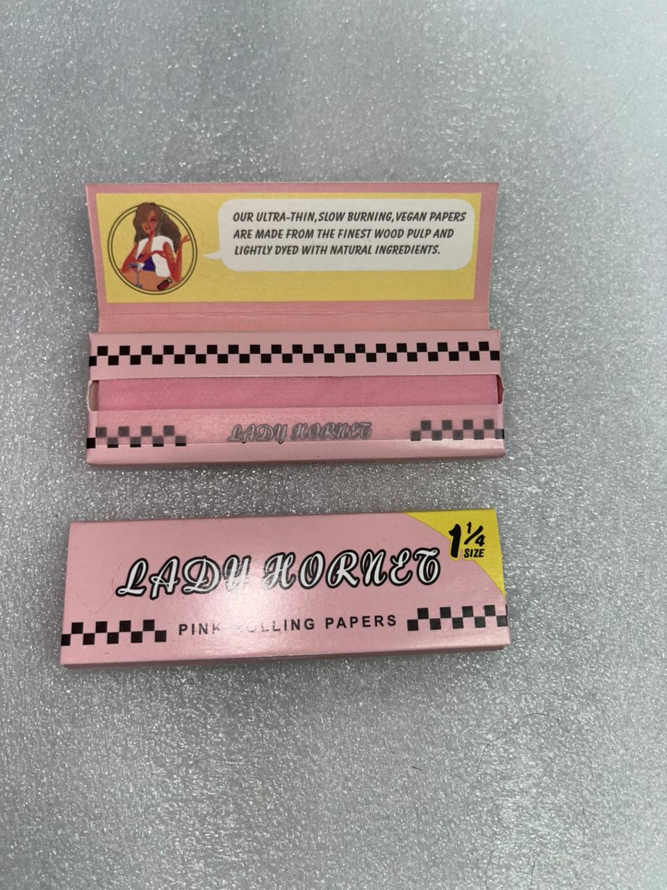 Papel de fumar color rosado, tamaño 1 1/4 de Lady Hornet-50 hojas