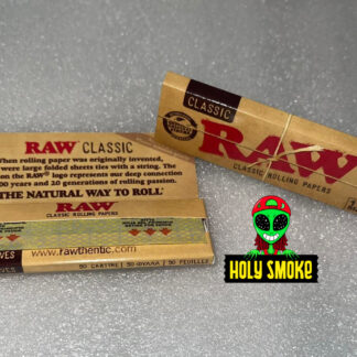 Papel de fumar RAW tamaño 1 1/4,50 hojas, color marrón claro natural.